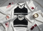 Premium Criss-Cross Seamless Bra – Non-Wired, Padded & Full Coverage