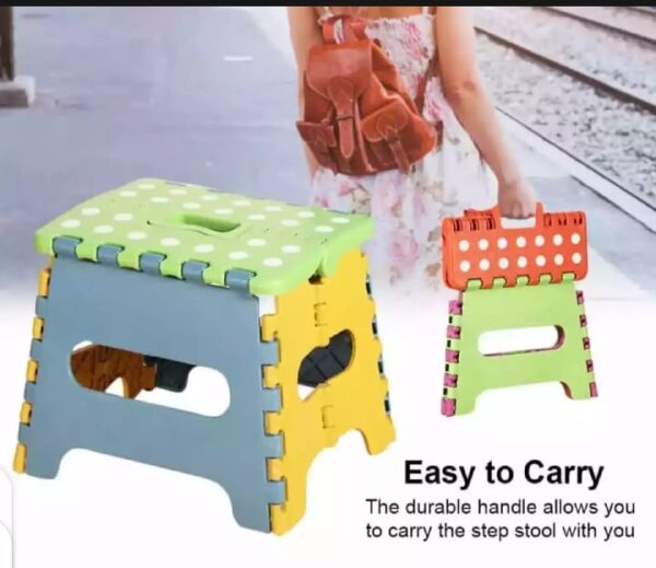 Lightweight Folding Step Stool Plastic Durable Easy Foldable Plastic Chair (Random Colour) -Small Size(19cm x 19cm x 25cm ) - Image 6